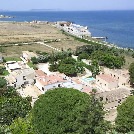 Azienda Agrituristica Tenuta Pizzolungo Erice
