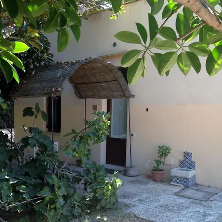 Azienda Agrituristica Tenuta Pizzolungo Feriegård Erice